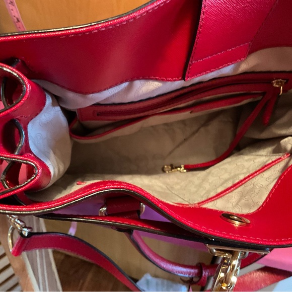 Michael Kors Hamilton large tote Red - Picture 2 of 8